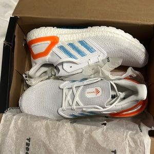adidas ultraboost 20 primeblue size 12 mens